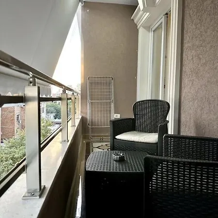 Be Apartments, Skanderbeg
